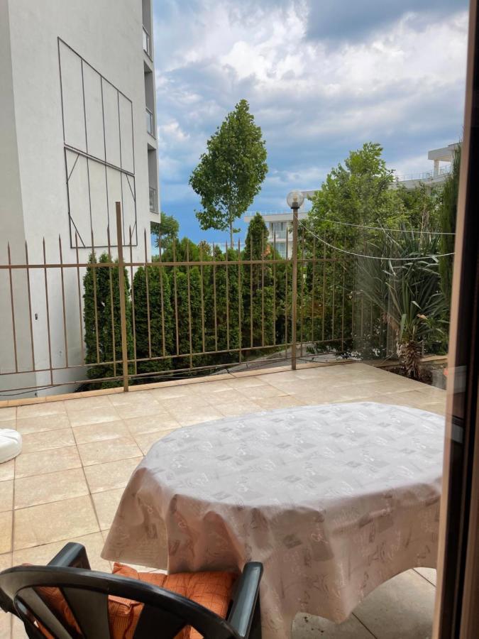 Apartamento Le Premiére Randevu Sveti Vlas Exterior foto