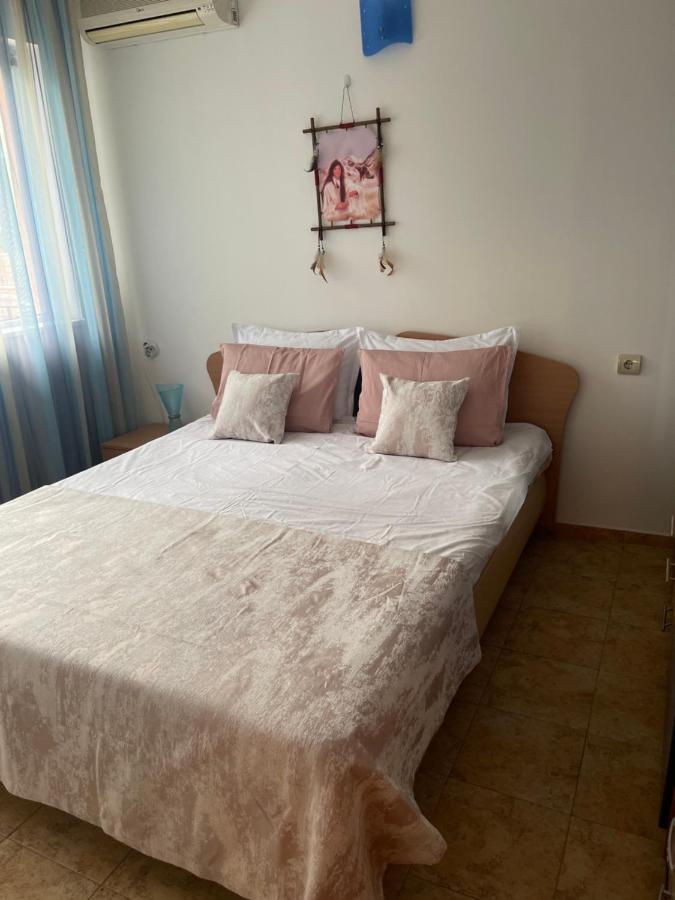 Apartamento Le Premiére Randevu Sveti Vlas Exterior foto