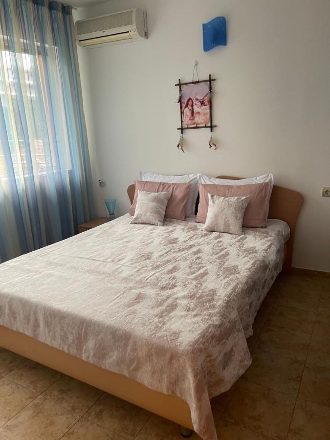 Apartamento Le Premiére Randevu Sveti Vlas Exterior foto